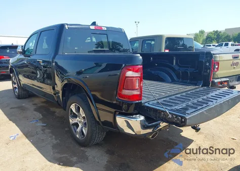 2022 Ram 1500 Laramie 4X4 5'7 Box z USA, uszkodzony, nr VIN 1C6SRFJT1NN208156